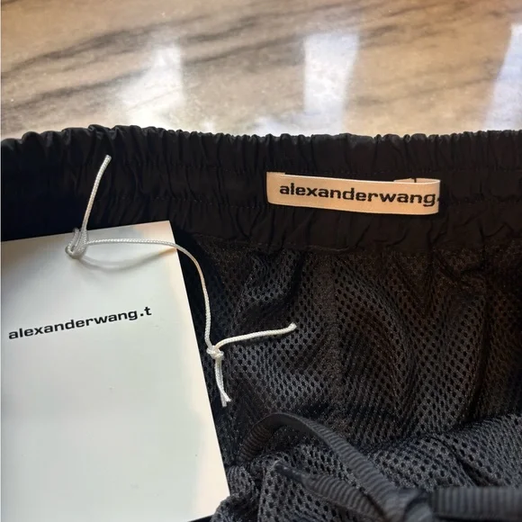 NWT* Alexander Wang Blk marathon shirt in small